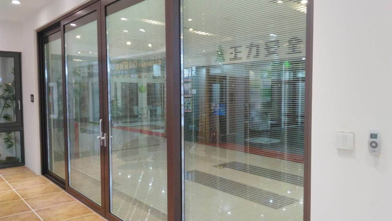 中空内置电动百叶玻璃