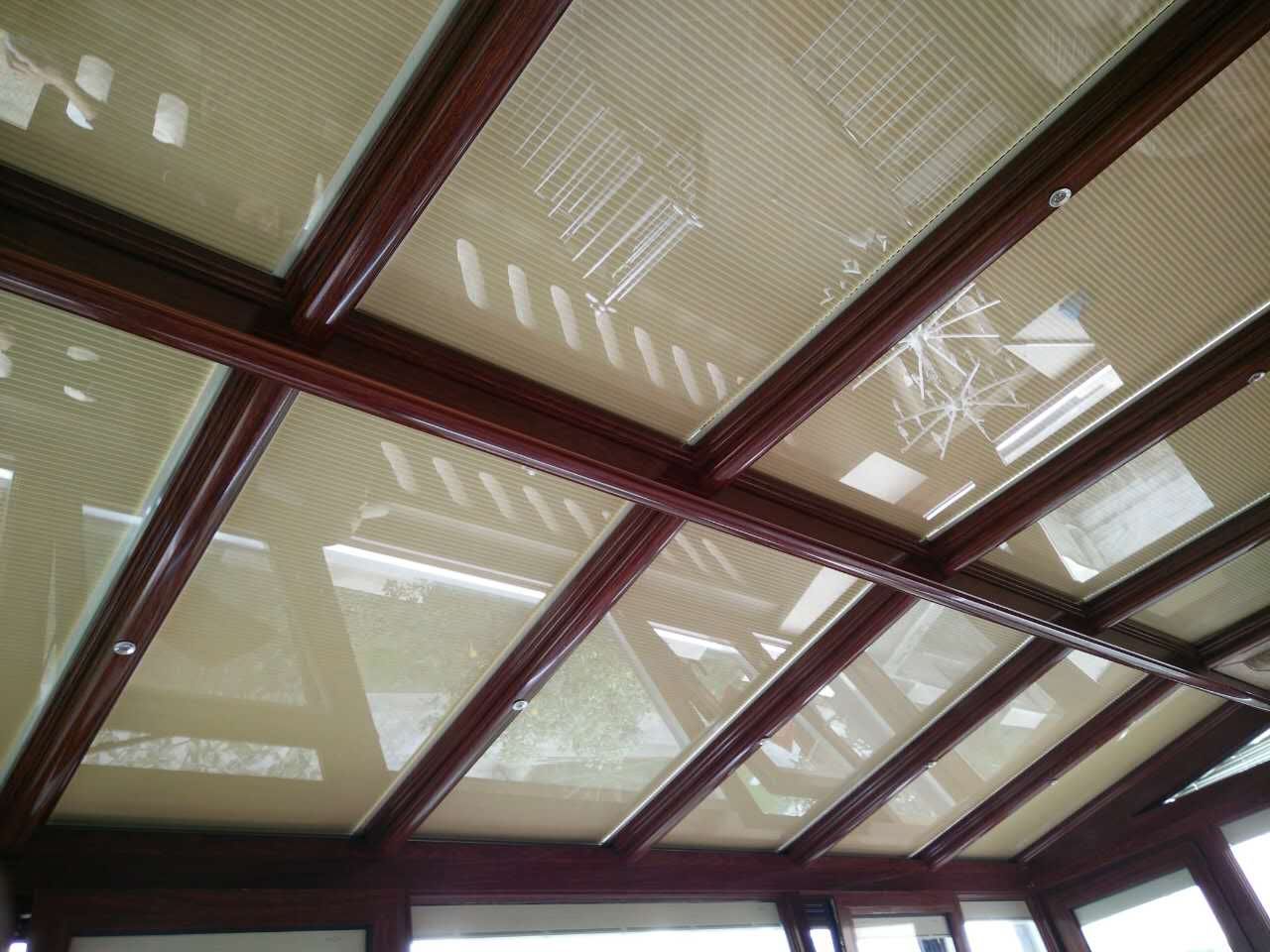 中空内置智能蜂巢帘 中空内置智能蜂巢帘