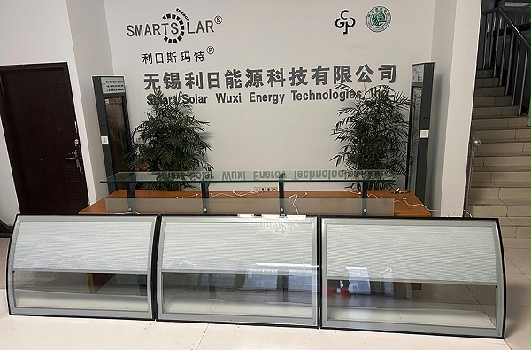 电动圆弧蜂巢帘